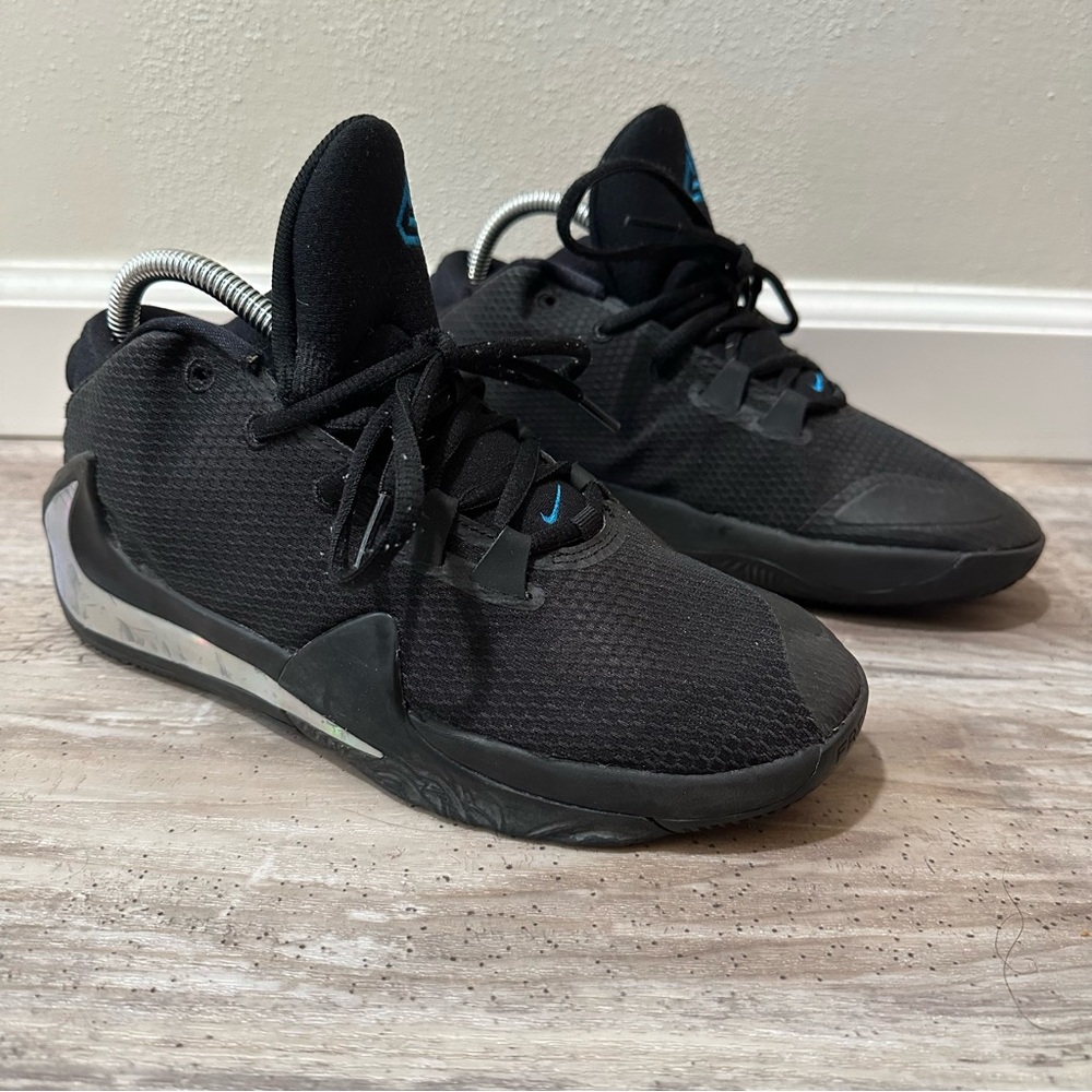 Black Athletic Men's Shoes